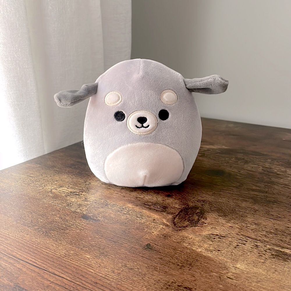 Squishmallows Brian the grey dog 5”